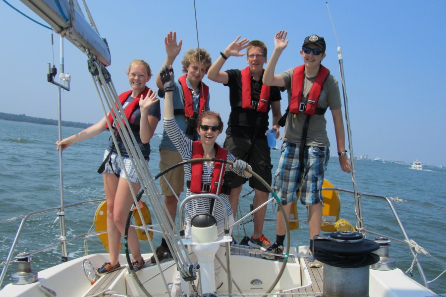 Kids have fun on a youth sailing course